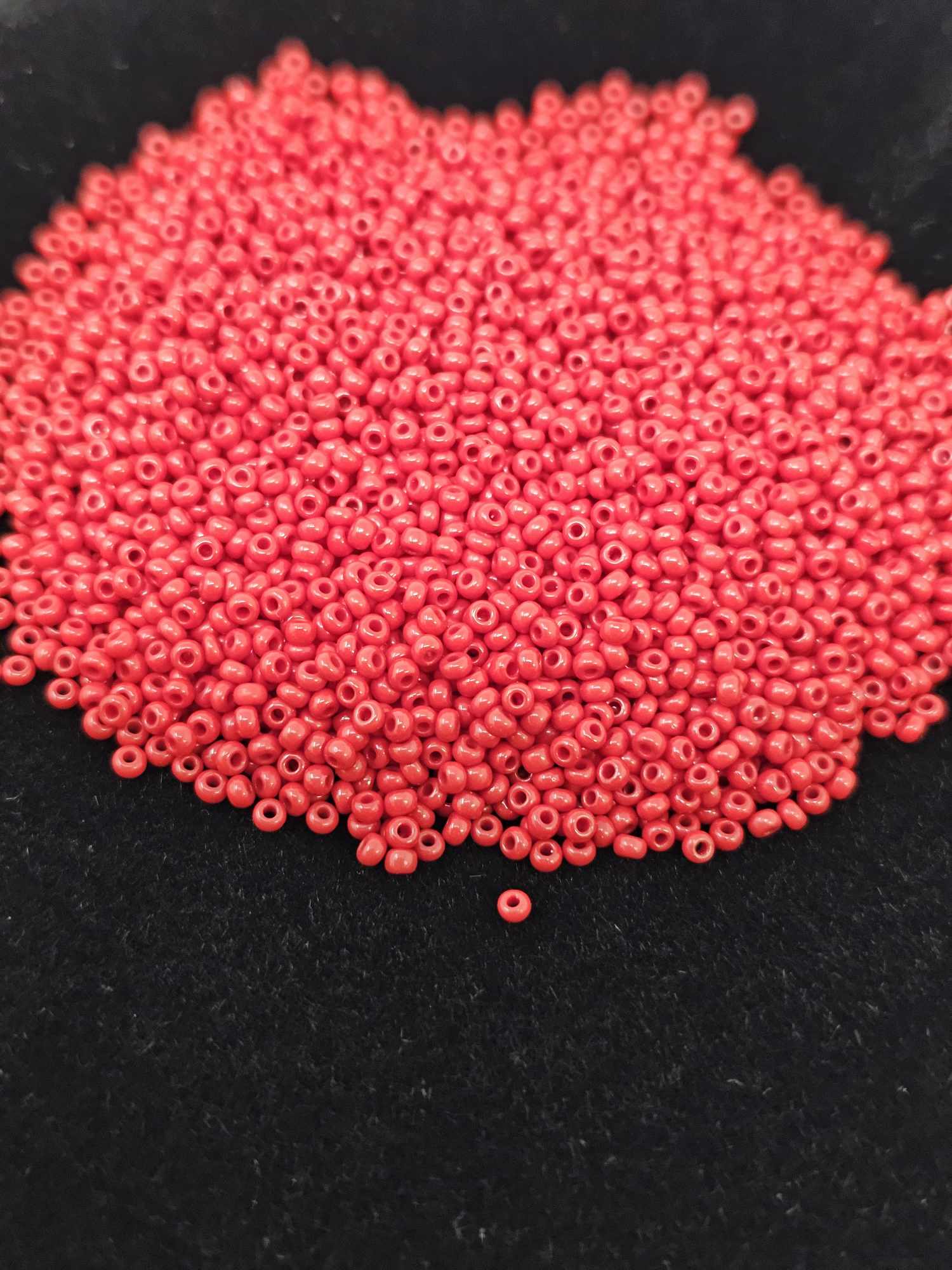 Czech Seed Beads 11/0 Opaque Dark Red