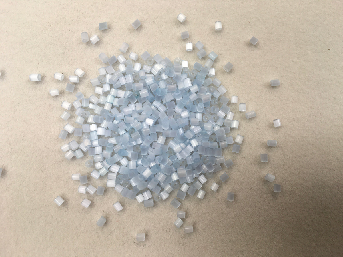 2mm Size 15/0 24g tube Cylindica Seed Beads Columbia