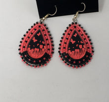 Load image into Gallery viewer, Cheryl Crowchief’s Beadwork
