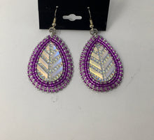 Load image into Gallery viewer, Cheryl Crowchief’s Beadwork
