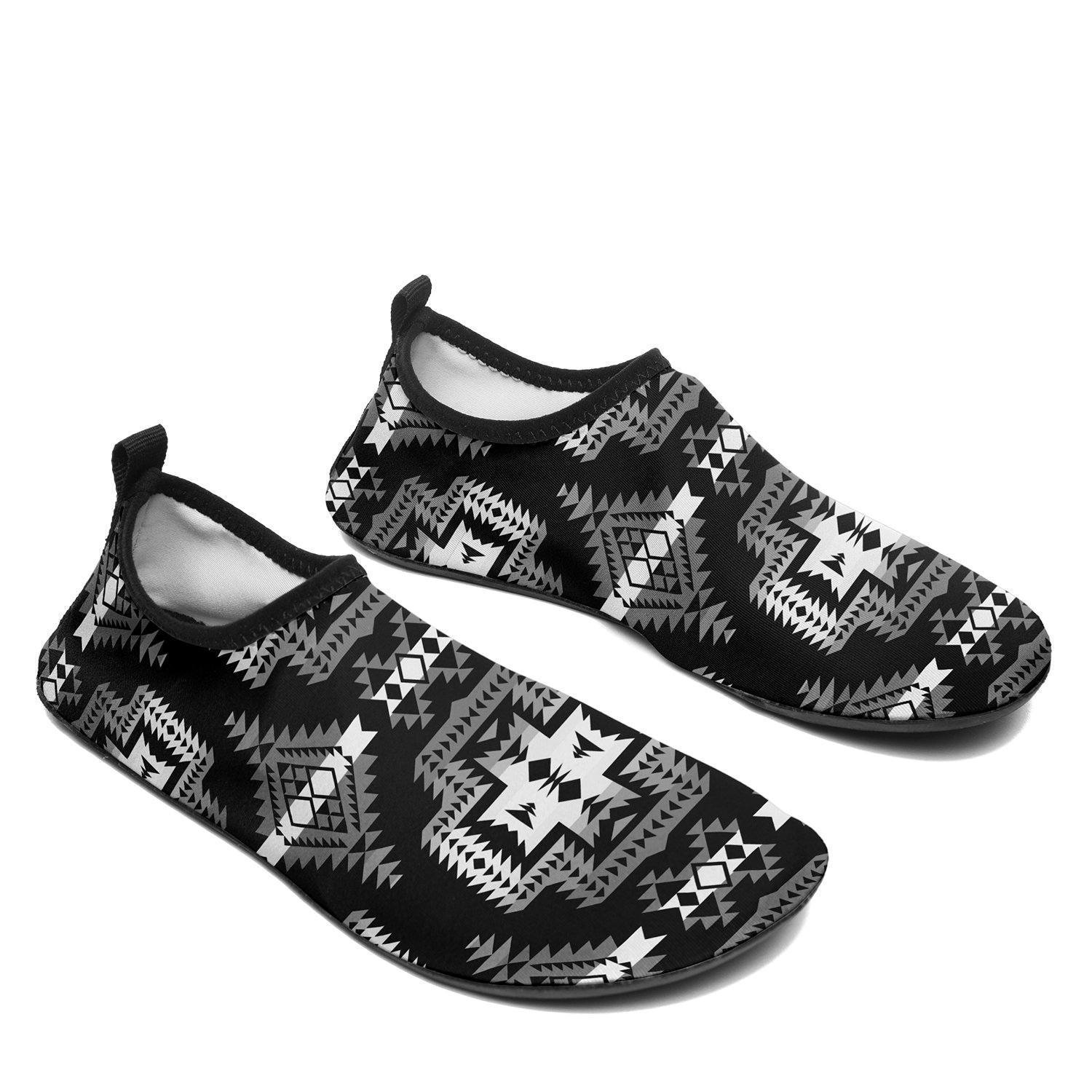 Pretty Blanket Black and White Sockamoccs Kid's Slip On Shoes 49 Dzine 